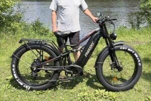 Freesky Swift Horse Pro Review: 2500W Power, 30Ah Range Monster