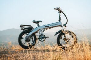 The Ultimate Guide to the Luckeep X1 Folding E-Bike: Performance, Features, and More Luckeep X1 Folding E-Bike Review: Powerful 750W Motor, Long-Range 720Wh Battery