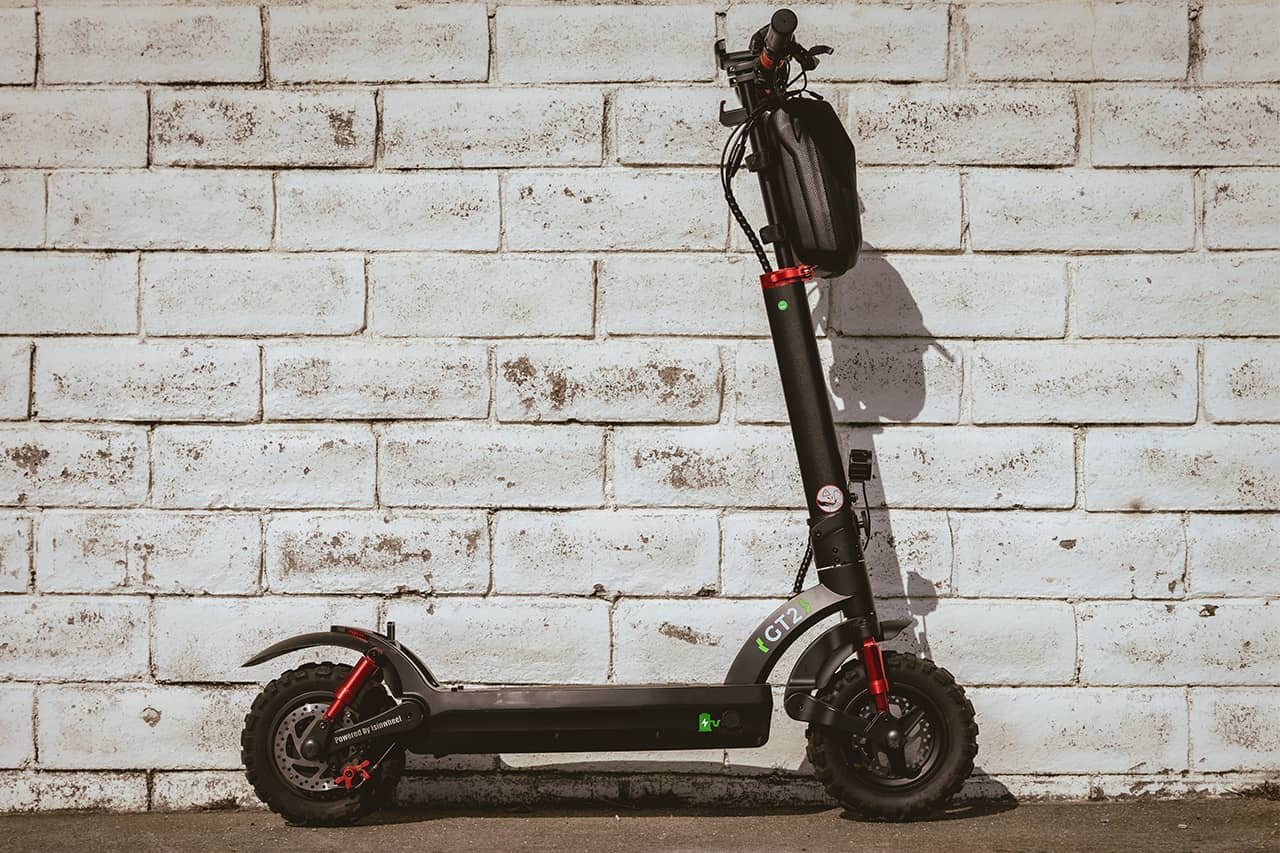 isinwheel GT2 Electric Scooter Review: 1000W Power, 11″ Tires & NFC Security Off-Road Meets Commute: Testing the isinwheel GT2’s Speed, Range & Brakes